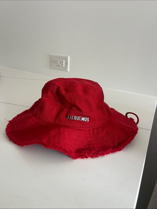 Jacquemus Accessories - Jacquemus Bright Red Frayed-Brim Bucket Hat